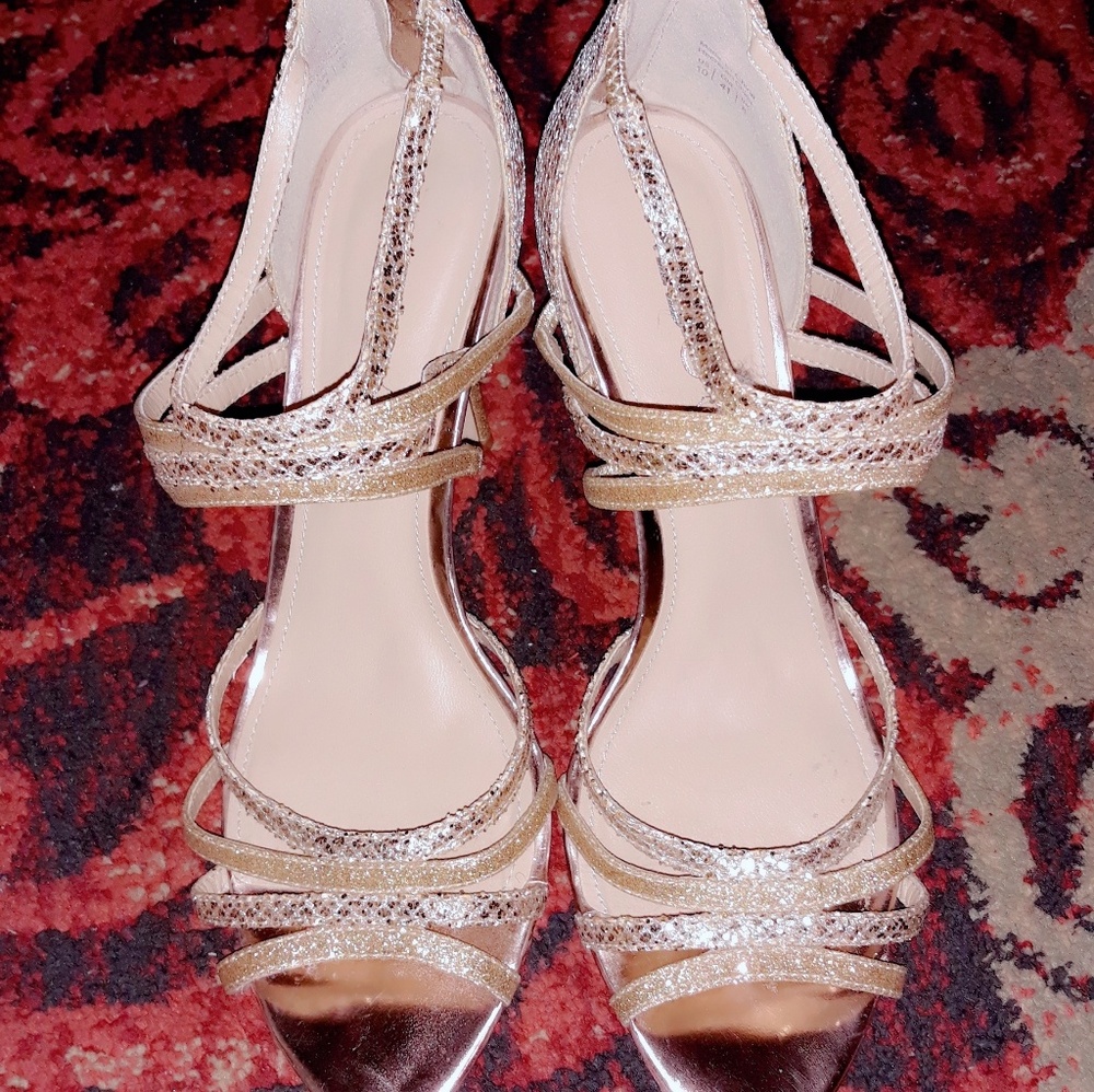Aldo leather gold heels